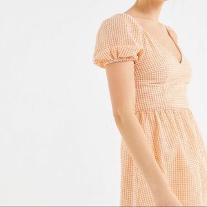 ISO URBAN GINGHAM PUFF DRESS